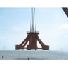 海上風(fēng)電場風(fēng)機(jī)平臺基礎(chǔ)現(xiàn)場吊裝圖片1